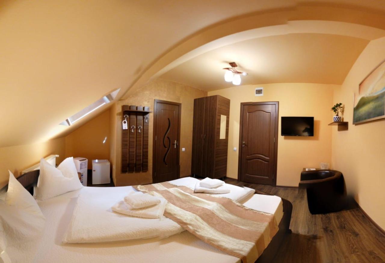 Pensiunea Muresul Târgu-Mureş Extérieur photo