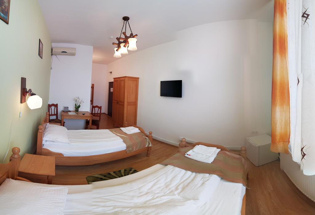 Pensiunea Muresul Târgu-Mureş Extérieur photo