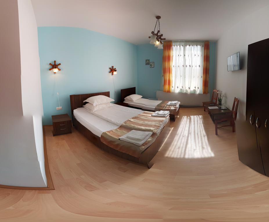 Pensiunea Muresul Târgu-Mureş Extérieur photo