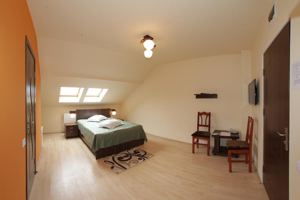 Pensiunea Muresul Târgu-Mureş Extérieur photo