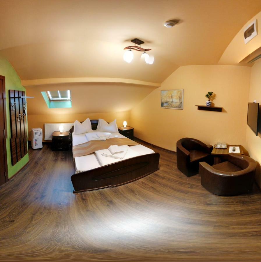 Pensiunea Muresul Târgu-Mureş Extérieur photo